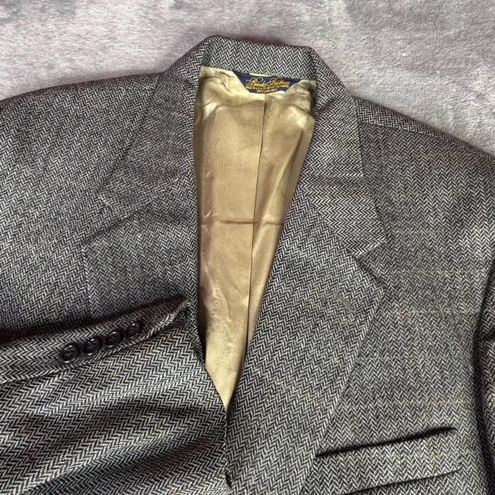 Brooks Brothers Blazer Mens 48L Grey Herringbone Wool Windowpane Sport‎ Coat USA